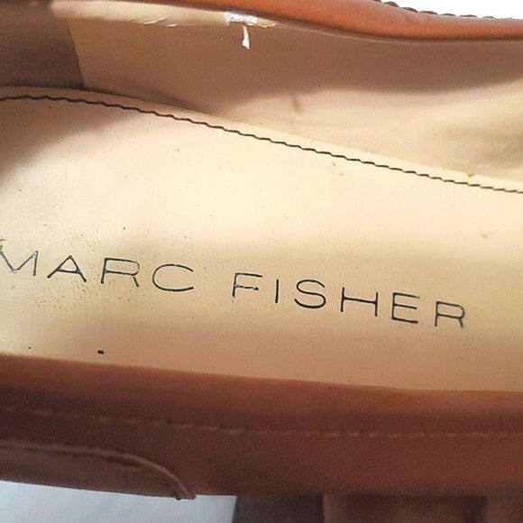 Marc Fisher Keeps Cognac Almond Oxford Classic Platform Heels - Picture 14 of 15